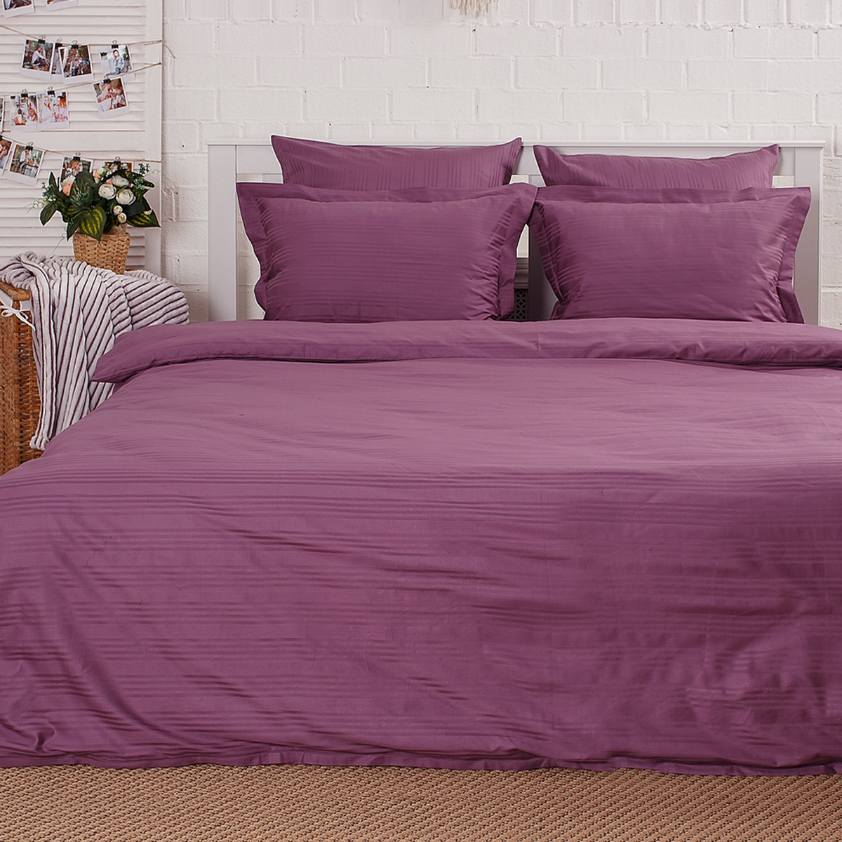 Постельное бельё Страйп-сатин | ПОСТЕЛЬНОЕ БЕЛЬЕ СТРАЙП-САТИН ПУРПУРНЫЙ